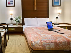 台中高苑商務旅館-中山店