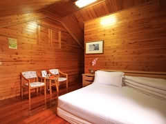 拉拉山-桃山渡假農場