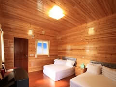 拉拉山-桃山渡假農場