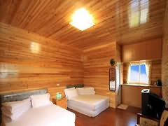 拉拉山-桃山渡假農場