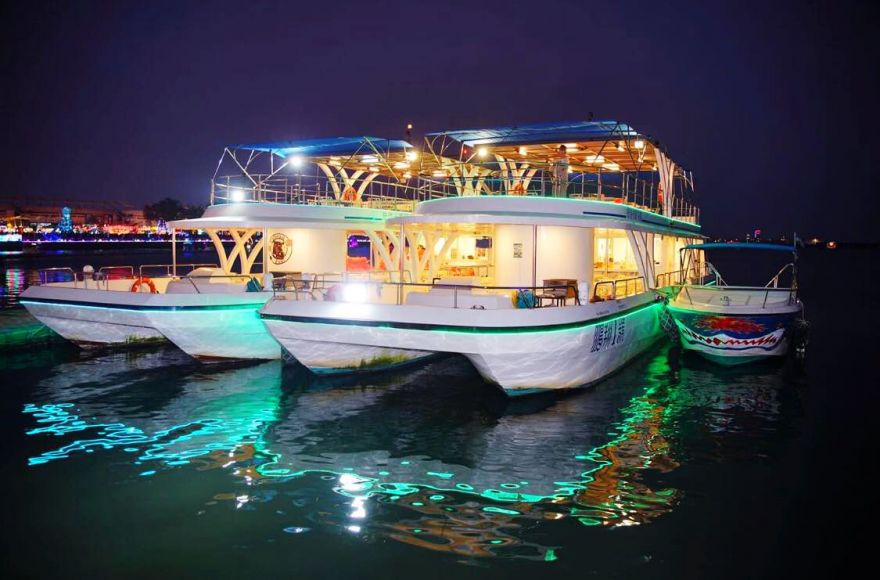 屏東大鵬灣鵬福觀光遊艇饗宴 20人團體遊程 立即搶購580元 旅遊達人網